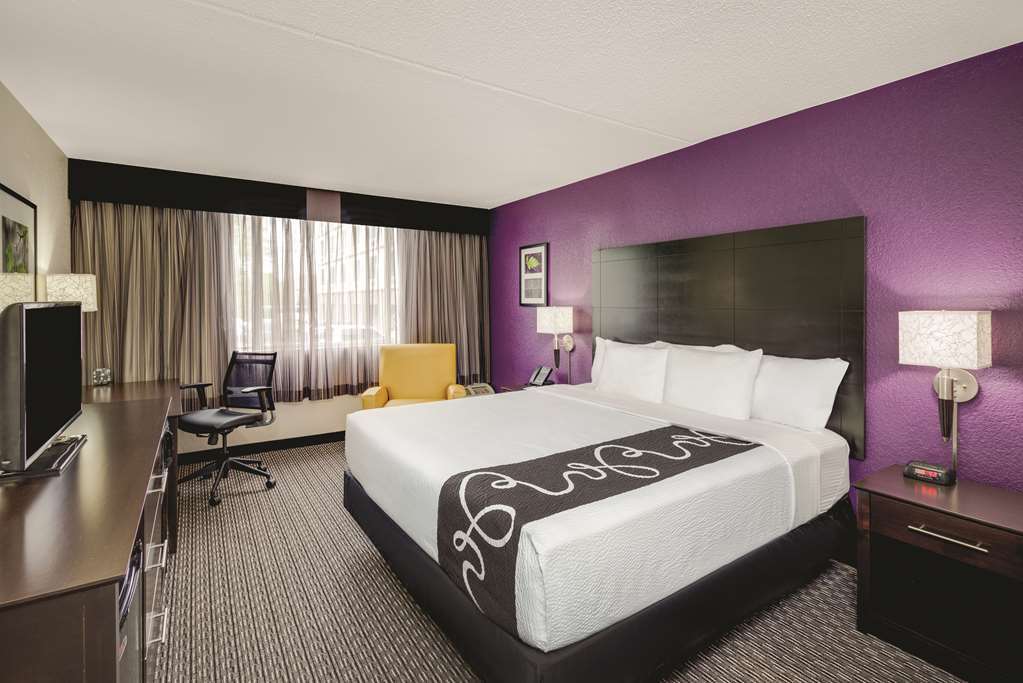 La Quinta By Wyndham Clifton/Rutherford Bilik gambar